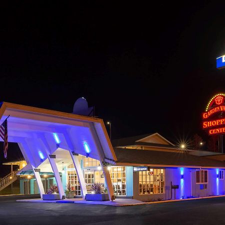 Rosewood Inn & Suites Roseburg Exterior foto