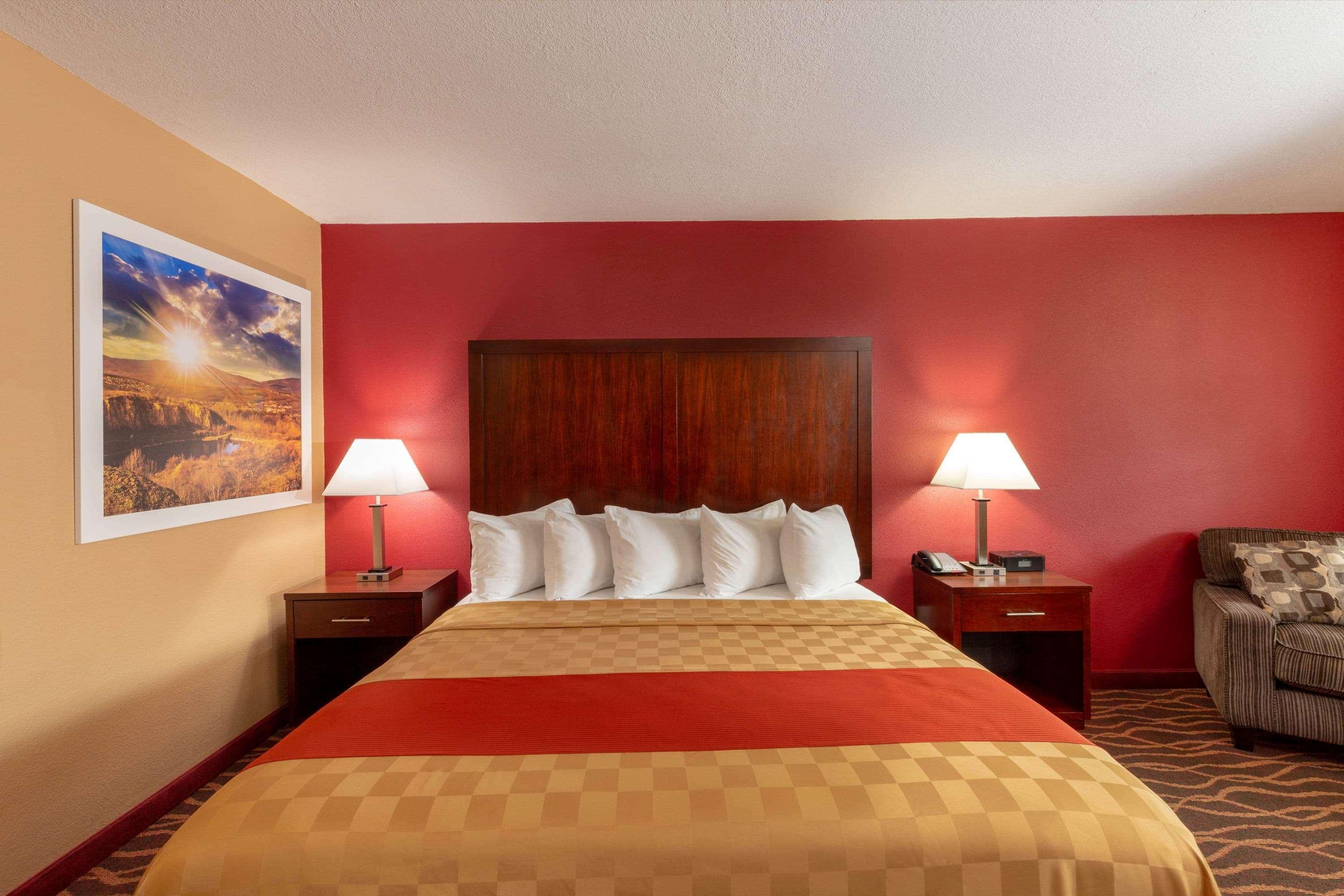 Rosewood Inn & Suites Roseburg Exterior foto