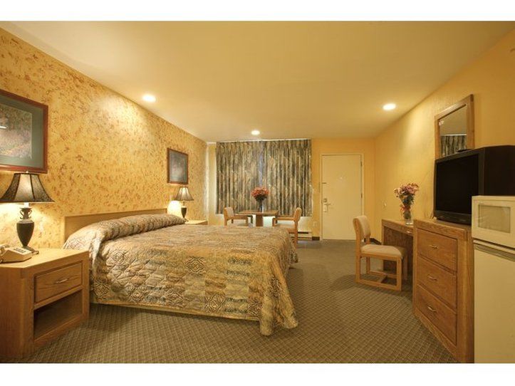 Rosewood Inn & Suites Roseburg Exterior foto